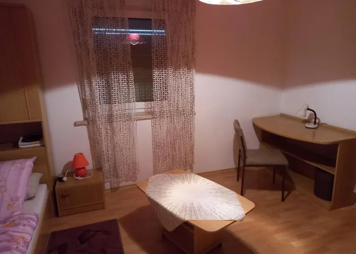 Ferienwohnung In Arzberg 1